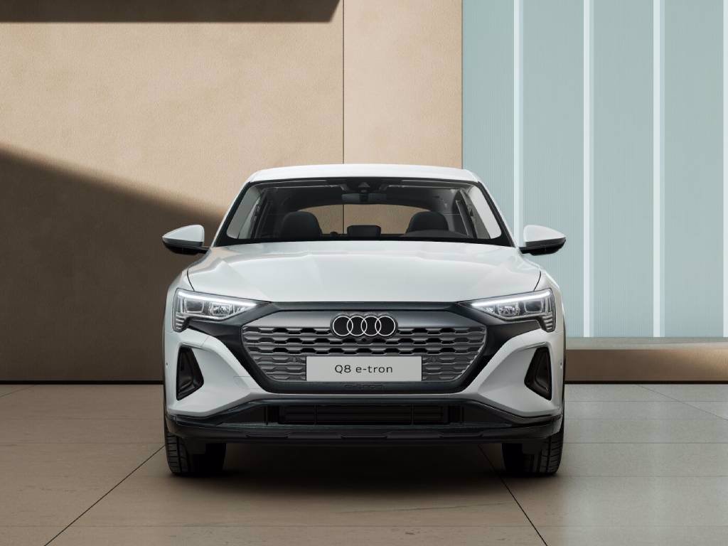 AUDI Q8 e-tron 55 quattro