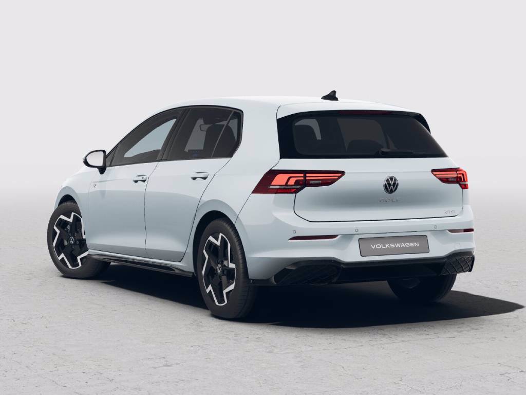 VOLKSWAGEN Golf 2.0 tdi r-line 150cv dsg