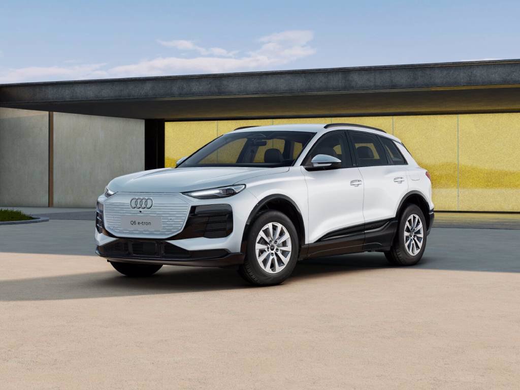 AUDI Q6 e-tron business quattro 387cv