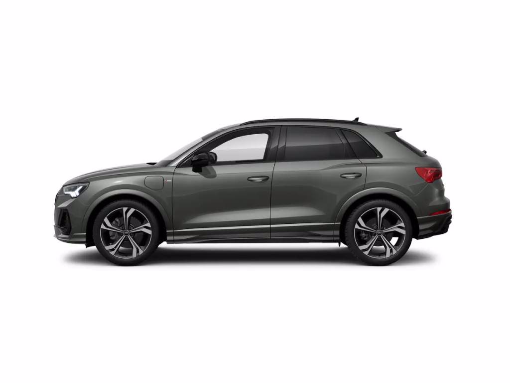 AUDI Q3 35 1.5 tfsi identity black s-tronic