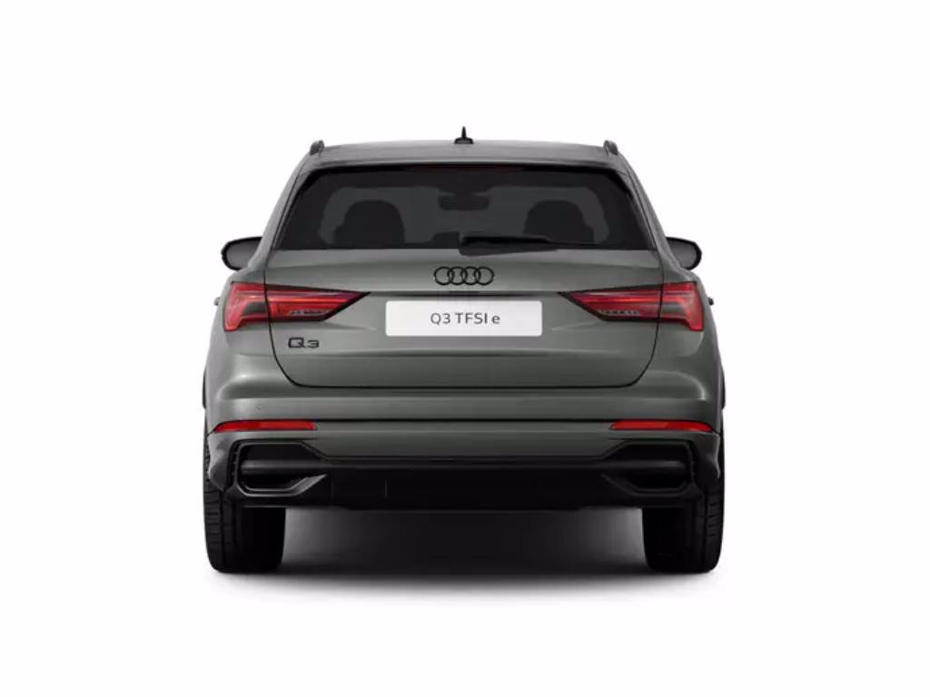 AUDI Q3 35 1.5 tfsi identity black s-tronic