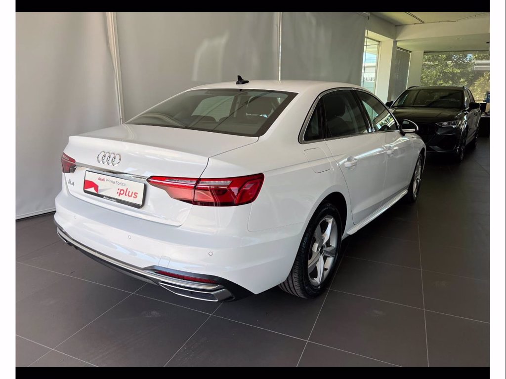 AUDI A4 35 2.0 tfsi mhev business advanced 150cv s-tronic