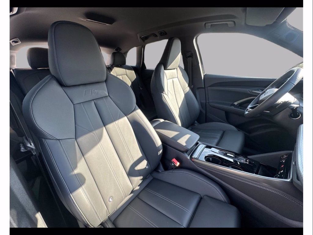 AUDI Q5 2.0 tdi mhev+ launch edition s line quattro 204cv s-tronic