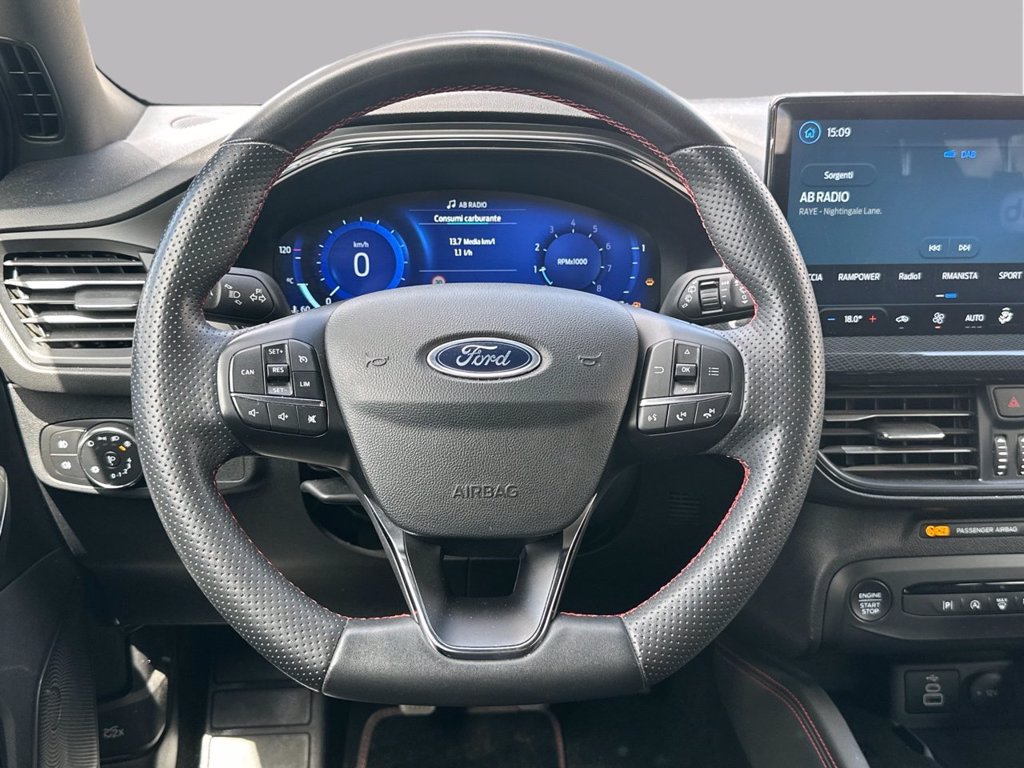 FORD Focus 1.0t ecoboost h st-line x 125cv