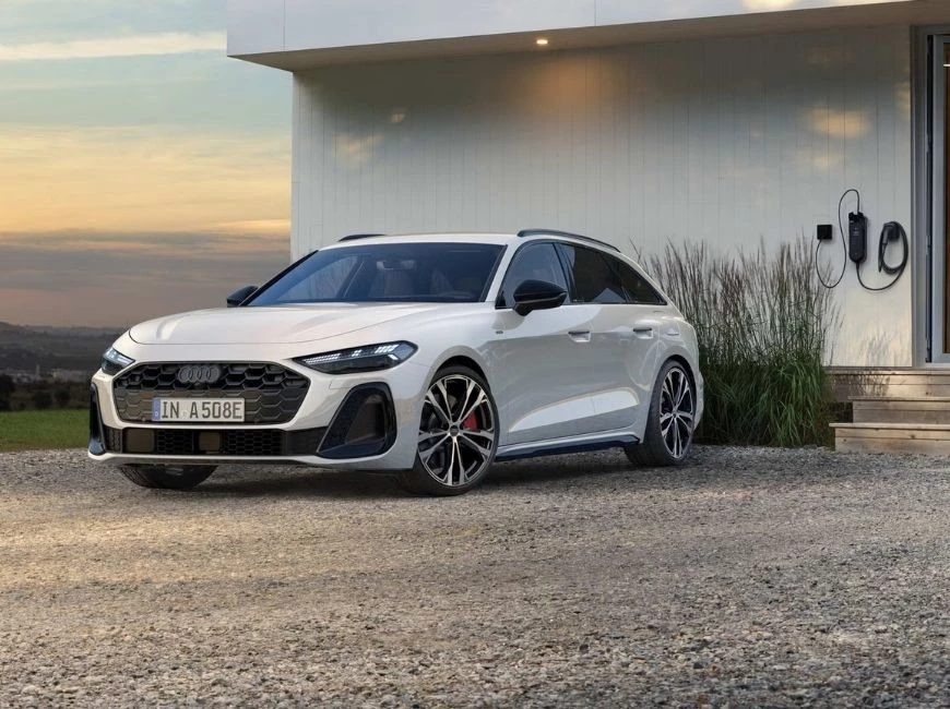 Nuova Audi A5 Avant E Hybrid IMG. LSTA